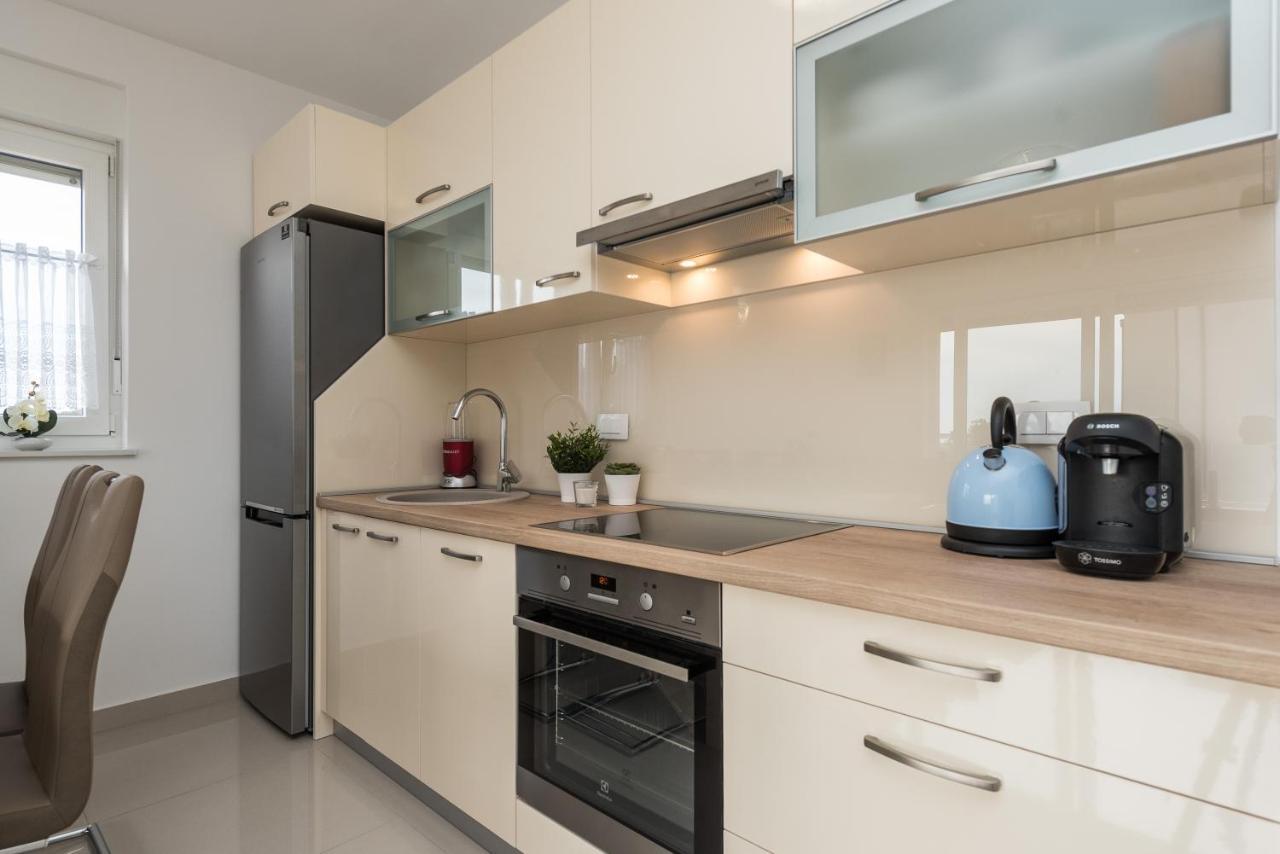 Zoran Brand New Modern Apartments Mandre Dış mekan fotoğraf